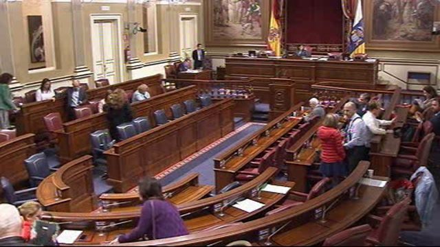 Pleno del Parlamento (Continuación)