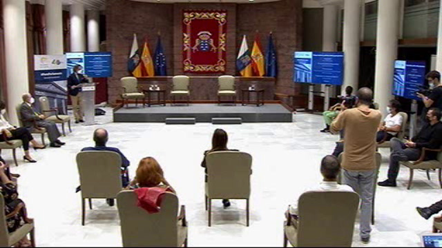 Foro Parlamento, "Fotoperiodismo y política, retos y perspectivas"