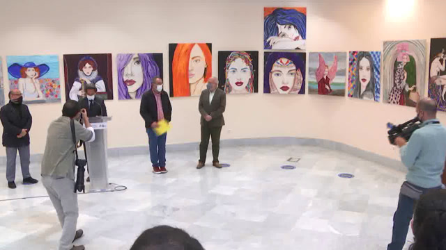 Inauguración de la exposición "Miradas de mujer"