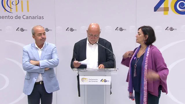 Rueda de prensa del GP Sí Podemos Canarias sobre memoria histórica