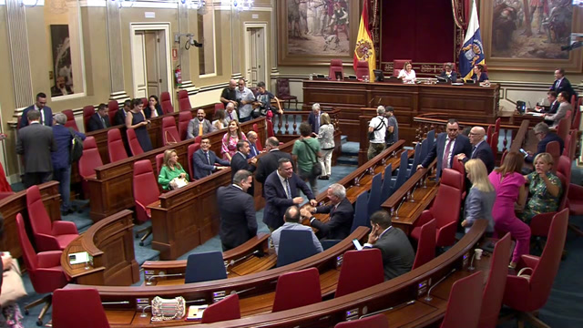 Pleno del Parlamento (continuación)