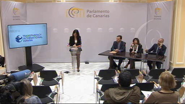 Rueda de prensa de la presidenta sobre los resultados obtenidos por el Parlamento de Canarias en el Indice de Transparencia de los Parlamentos (IPAR 2016)