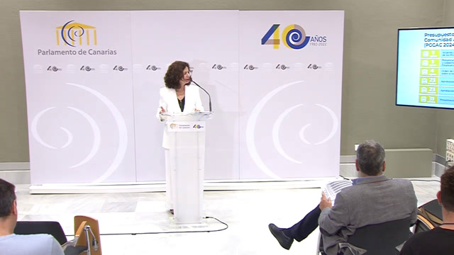 Rueda de prensa de la consejera de Hacienda y Relaciones con la Unión Europea del Gobierno de Canarias, Dña. Matilde Asián González, con motivo de la presentación de los Presupuestos Generales de la Comunidad Autónoma para 2024